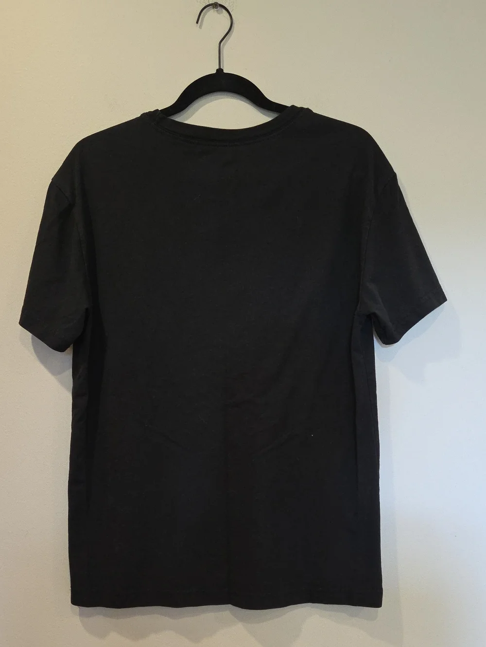 Nike Black Short-Sleeve Crewneck Tee with Floral Square Graphic